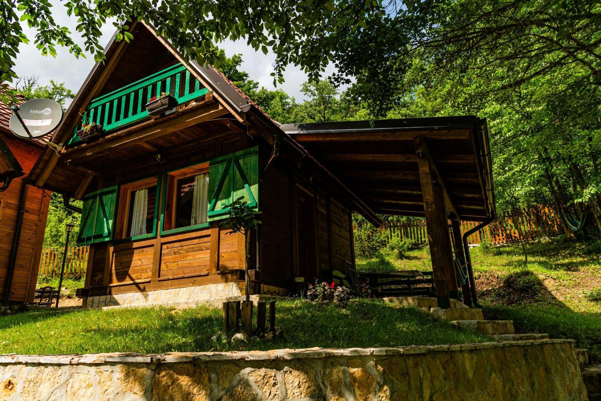Drvene Kuce Suska - Wooden Houses Suska Zaovine Exterior foto